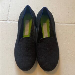 Women's Rothy’s classic loafer